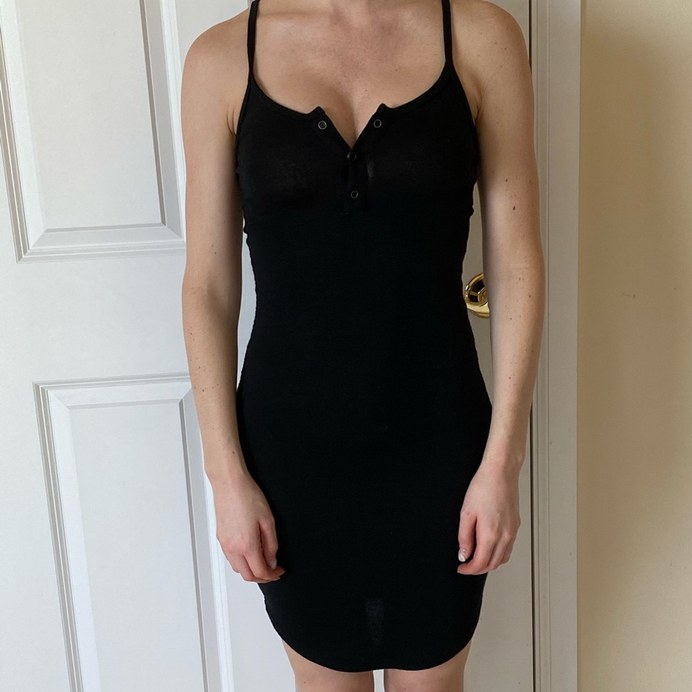 TNA (Aritzia) black sweater dress XXS perfect con